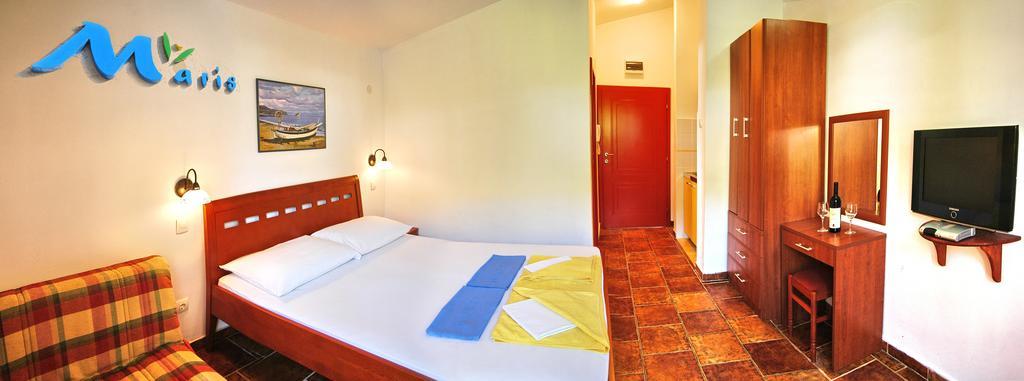 Apartments Maris Petrovac エクステリア 写真